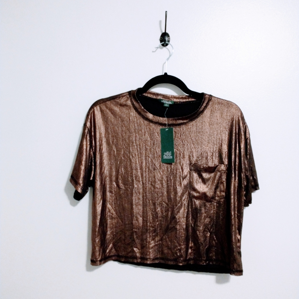 NWT gold crop top would fable size xs, oversized